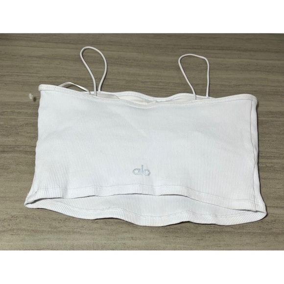 NEW Alo Yoga Goddess bandeau in white. Size small - Picture 5 of 6